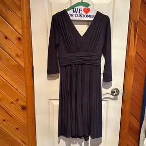 Ready to party, 3/4 sleeve pleated skirt soft gray dress